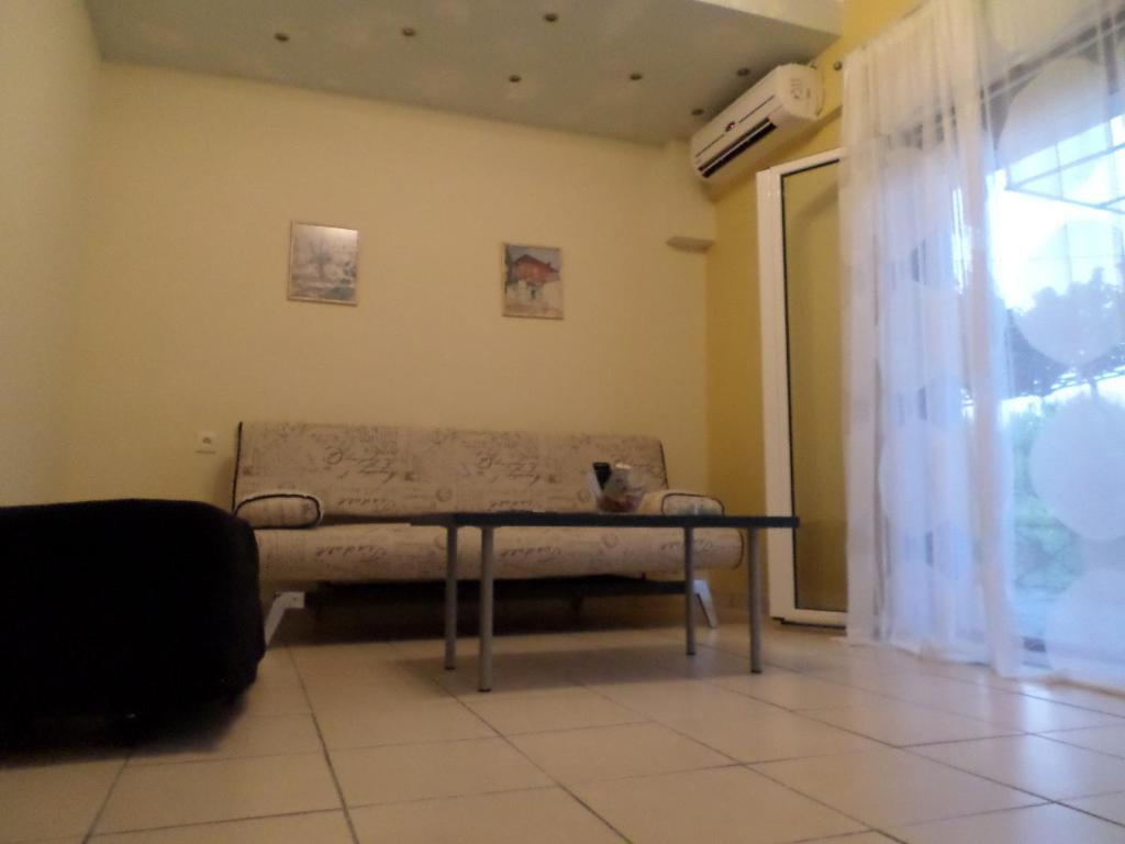 Morfi Apartment Kalligoni Ruang foto